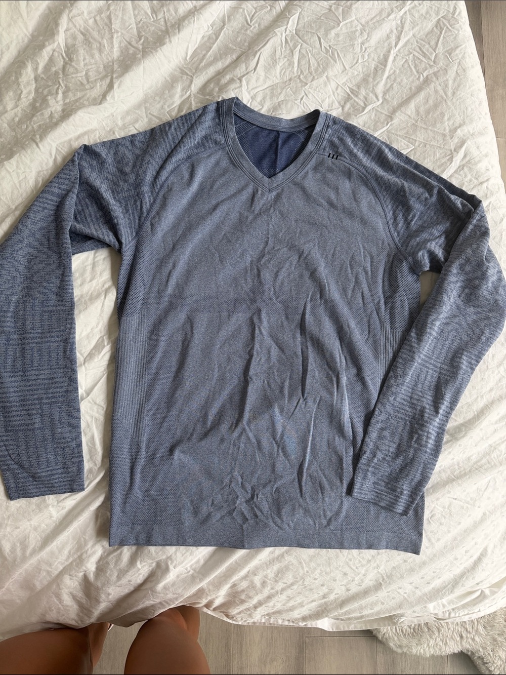 lululemon athletica Men's Slate Blue V-Neck Sweater